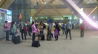 2013年年度旅遊丨七彩雲（yún）南，天堂一区人妻无码帶你踏上（shàng）旅遊天堂