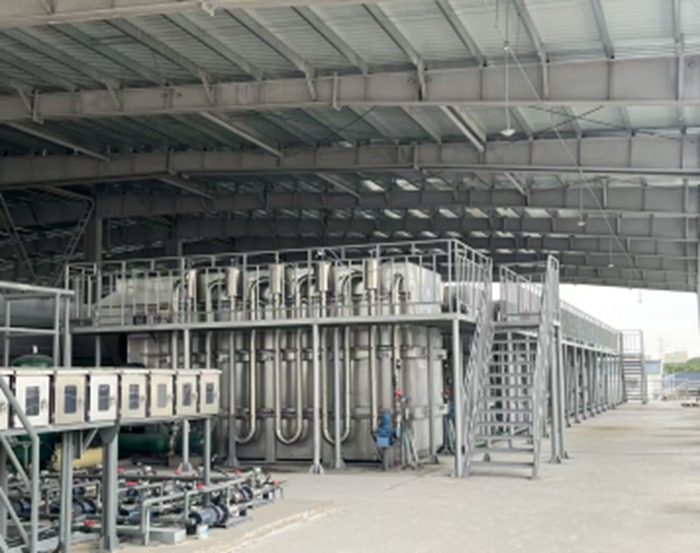 2、盛澤鎮某工業區8萬噸每日水質淨化工程——氣浮係統設備.jpg